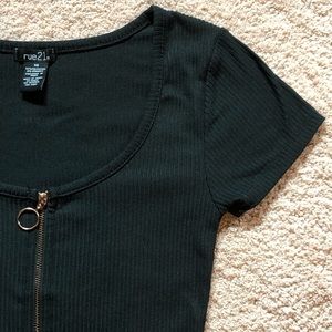 🔑 New Rue21 Black Zip-Up T-Shirt